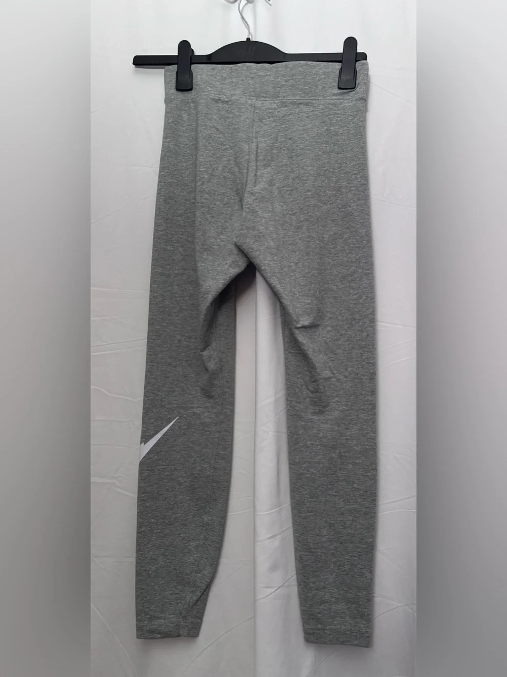 Nike Heather Gray Logo Leggings Size Medium - Picture 5 of 8